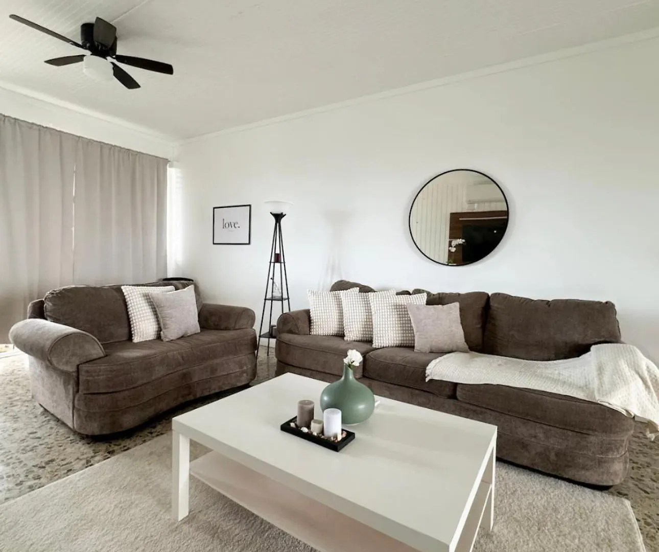 Coconut Beach Club Apartments Sabana